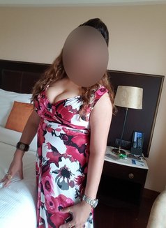 We Have High Profile Bollywood Celebrity - escort in Pune Photo 4 of 6