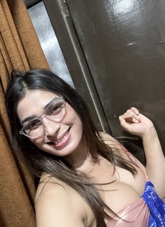 Evaaxx - Transsexual escort in Indore Photo 2 of 4
