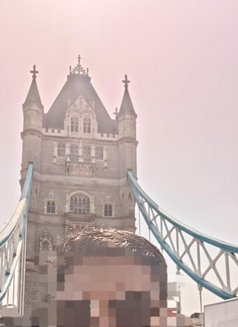 Sophisticated & High-End - Male escort in Mumbai Photo 5 of 5