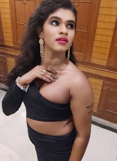 Sahanahot - Transsexual escort in Chennai Photo 4 of 4
