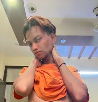 Vampyyy - Transsexual massage in New Delhi Photo 1 of 12