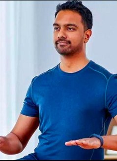 SATISFACTION SERVICE FOR WOMENS LADIES. - Male massage in Candolim, Goa Photo 1 of 2