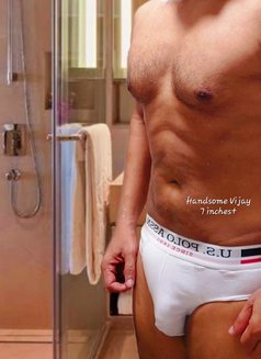 Handsome Vijay (7 Inches+) - Male எஸ்கார்ட் in Pune Photo 6 of 10