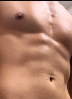 Discreet Fun - Male ఎస్కార్ట్ in New Delhi Photo 1 of 1