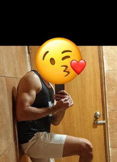 Karan - Male எஸ்கார்ட் in Gurgaon Photo 2 of 2