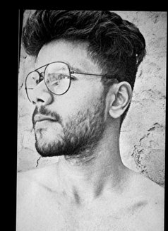 Kunal - Male escort in Noida Photo 3 of 3