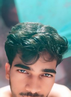 Karan 3 - Male escort in Jaipur Photo 8 of 8