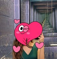 Miss Aayushi - எஸ்கார்ட் in Pune Photo 1 of 4