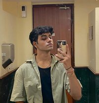 Aryan - Male वयस्क कलाकार in Bangalore Photo 1 of 1