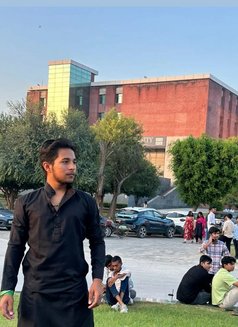 Rohan 5. 7ft - Male escort in Noida Photo 2 of 5