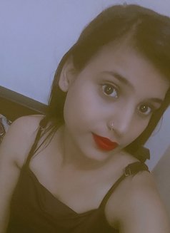 Shivi - எஸ்கார்ட் in New Delhi Photo 3 of 3