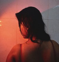 Vishu - escort in Indore