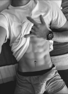 Aakash 8inch available for real or cam - Male escort in Mumbai Photo 4 of 6