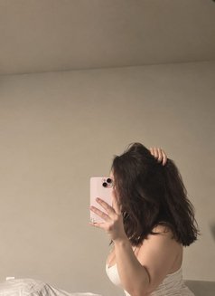 Mistress Rihana Online & Real Sessions - டொமினாட்ரிக்ஸ் in Gurgaon Photo 18 of 18