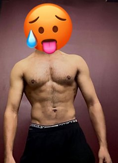 Kelvinmax - Male escort in New Delhi Photo 1 of 1