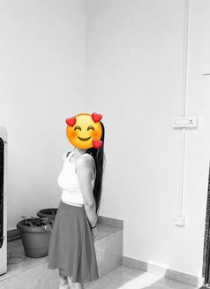 Janvi singh - escort in Noida Photo 1 of 5