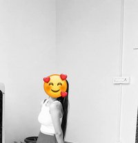 Janvi singh - escort in Noida