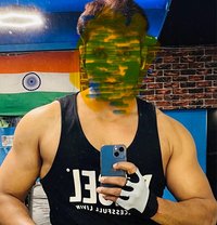 Rocky only female sarvic - Male मसाज in Mumbai