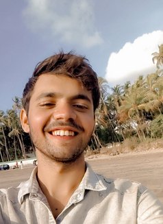 Prince - Male escort agency in Mumbai Photo 1 of 2