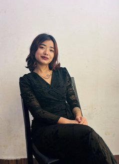 Real Call Girls In Delhi Saket - এস্কর্ট in New Delhi Photo 2 of 3