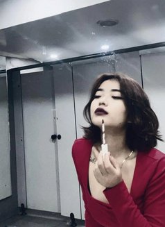 Real Call Girls In Delhi Saket - এস্কর্ট in New Delhi Photo 3 of 3