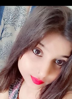 Priyanka Singh - এস্কর্ট in Gurgaon Photo 3 of 3