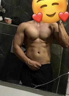 Massage Service for Female, Cpl - Male escort in New Delhi Photo 8 of 10