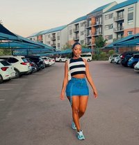 Mona - escort in Pondicherry