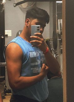 Lakshya - Male escort in New Delhi Photo 3 of 4