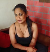 Transexual Chennai Virugambakam Lathiga - Transsexual escort in Chennai