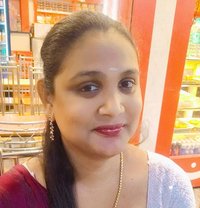 Transexual Chennai Virugambakam Lathiga - Transsexual escort in Chennai