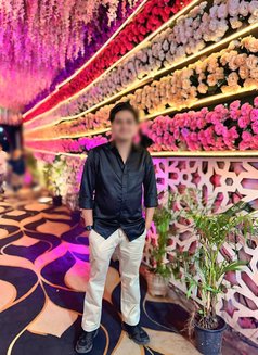 Moment Maker - Male ఎస్కార్ట్ in Mumbai Photo 3 of 4