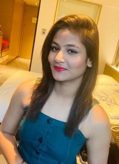 Nivya Bangalore Sexual Real Meet Escort - எஸ்கார்ட் in Bangalore Photo 2 of 2