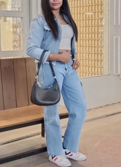 Simran - एस्कॉर्ट in Hyderabad Photo 4 of 6