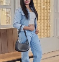 Simran - एस्कॉर्ट in Hyderabad