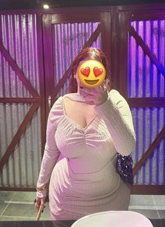 Mansi - escort in New Delhi Photo 1 of 6