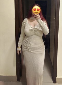 Mansi - escort in New Delhi Photo 4 of 6