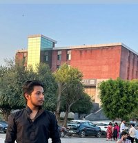 Rohan - Male escort in New Delhi