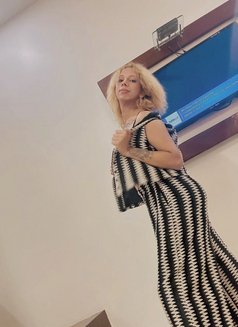 Beljeet Kaur video call only - Transsexual ఎస్కార్ట్ in Bangalore Photo 9 of 15