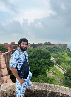 Nishant Mr - Male మసాజ్ in New Delhi Photo 4 of 7