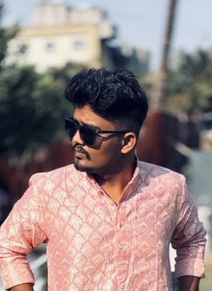 P7351 - Male एस्कॉर्ट in Mumbai Photo 3 of 4