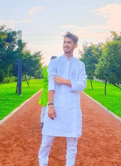 Villian - Male escort in Bangalore Photo 3 of 4