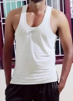 Vikram Delhi - Male एस्कॉर्ट एजन्सी in New Delhi Photo 4 of 5