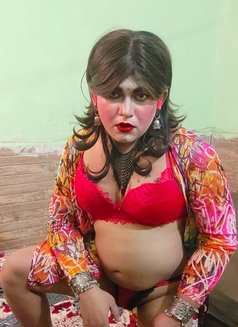 Yasmin Khan Ladyboy - Transsexual वयस्क कलाकार in New Delhi Photo 1 of 6