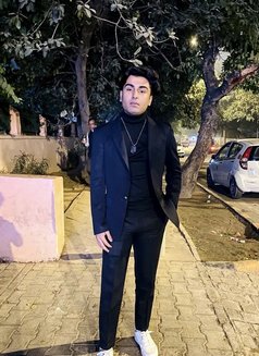 Sourabh Kohli - Male escort in New Delhi Photo 4 of 4