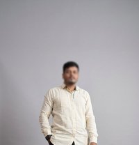 Heyitsme - Male एस्कॉर्ट in Bangalore