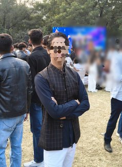 Sun Kumar - Male escort in New Delhi Photo 2 of 8