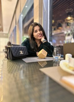 Sanjana - वयस्क कलाकार in Hyderabad Photo 1 of 1