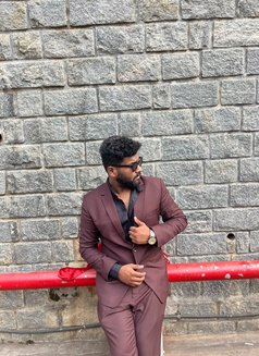 Adhwaith - Male escort in Kozhikode Photo 2 of 4