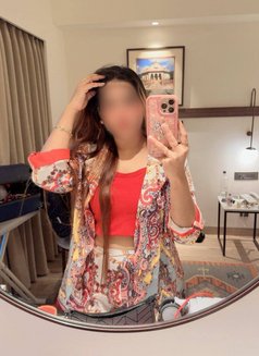 Hot Baddies Inc - escort agency in Mumbai Photo 4 of 5